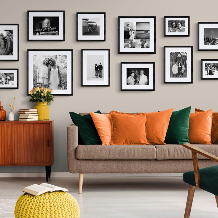 The Impact of Black-and-White Canvas Prints on Modern Decor